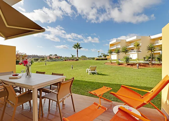 Paradise By Homing Apartment *