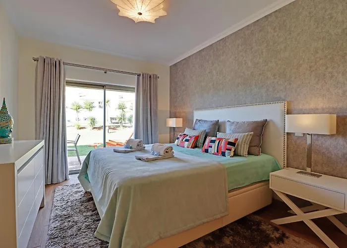 Paradise By Homing Apartment