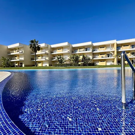 Paradise By Homing Apartment